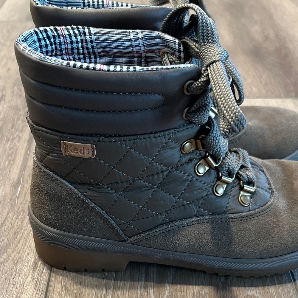 Women’s Gray/Brown Boots - Picture 2 of 11